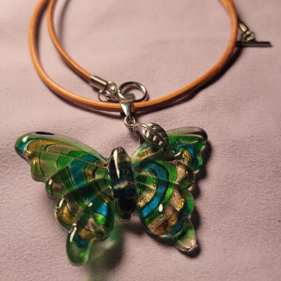 Vintage Murano Style Sand Glitter Glass Butterfly Pendant Leather Necklace - Picture 5 of 11